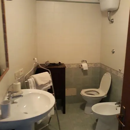 Affittacamere A Casa Di Anna